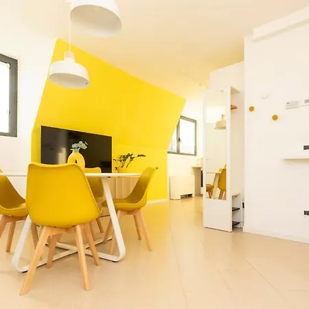 Sunny Retreat Near Metro, 12 Min To Duomo Apartment Milan Exterior photo